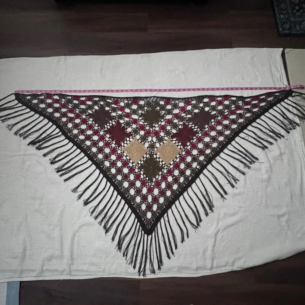 Boho Crochet Triangle Fringe Shawl Wrap‎ Earhtones Cottagecore Victorian Granny